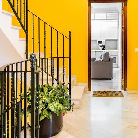 Magico Apartamento En Casa Palacio Del Siglo XVII Sevilla Kültér fotó