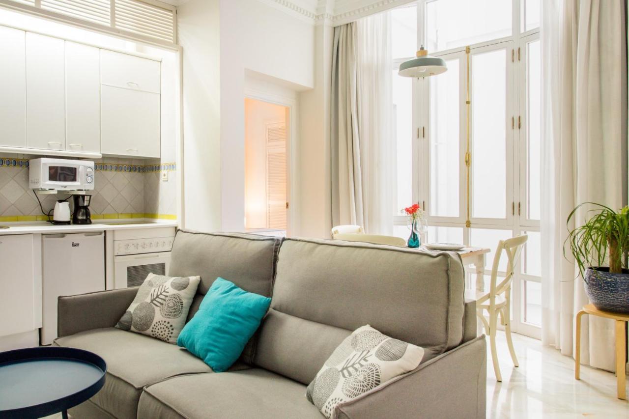 Magico Apartamento En Casa Palacio Del Siglo XVII Sevilla Kültér fotó